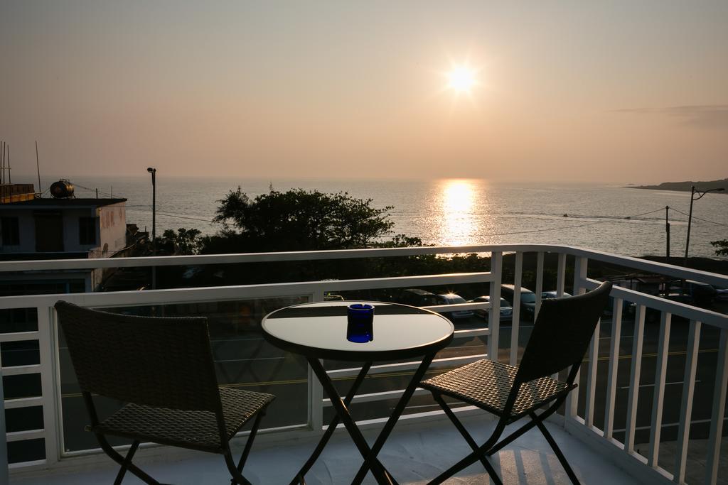 岸戀民宿 墾丁船帆石 Cape Eluanbi Exterior foto